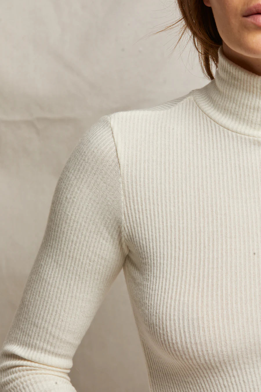 Noelle Sweater Rib Long Sleeve Turtleneck Tops Perfect White Tee