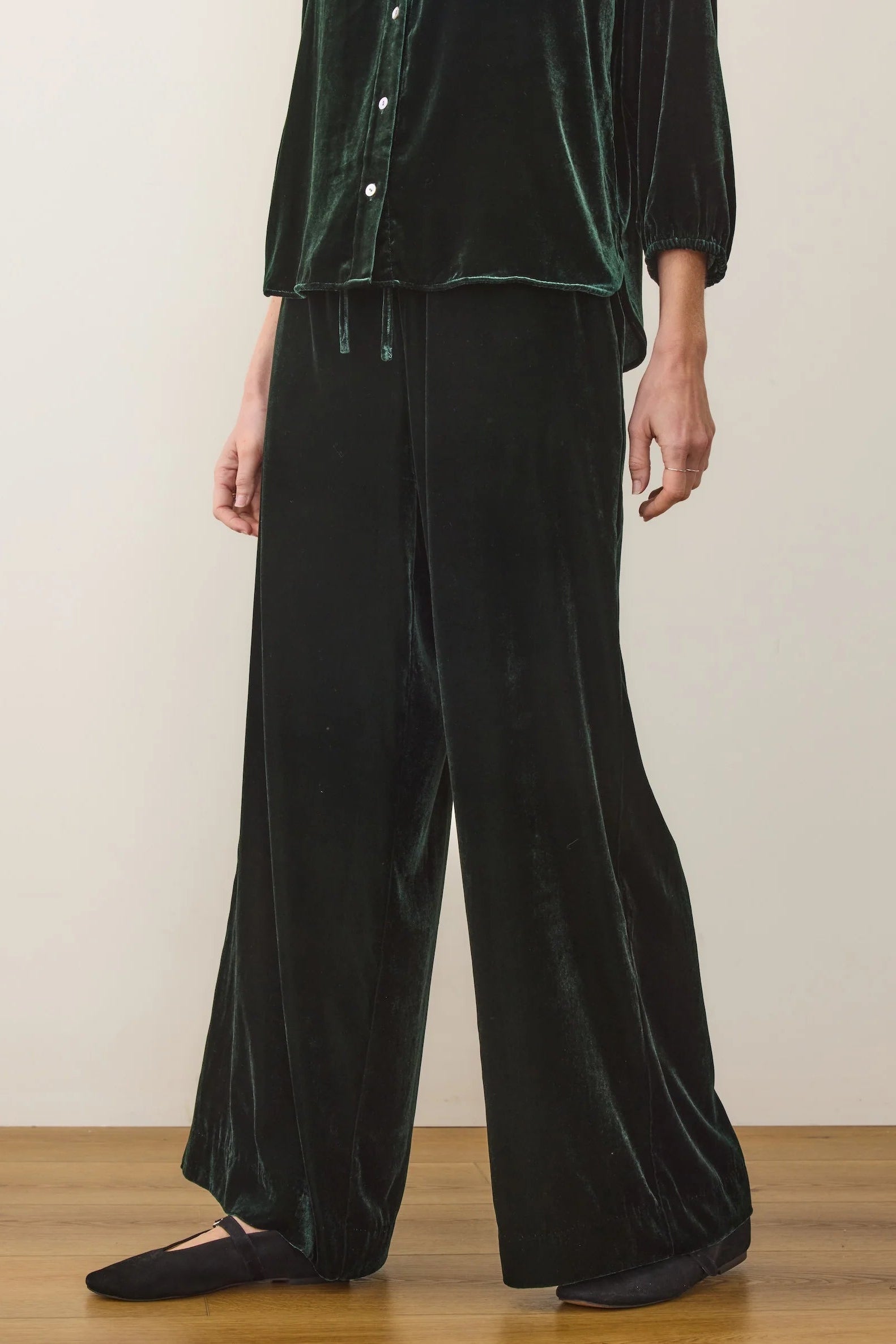 Bella Velvet Drawstring Pant