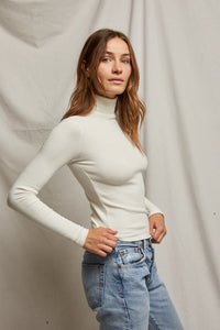 Noelle Sweater Rib Long Sleeve Turtleneck Tops Perfect White Tee