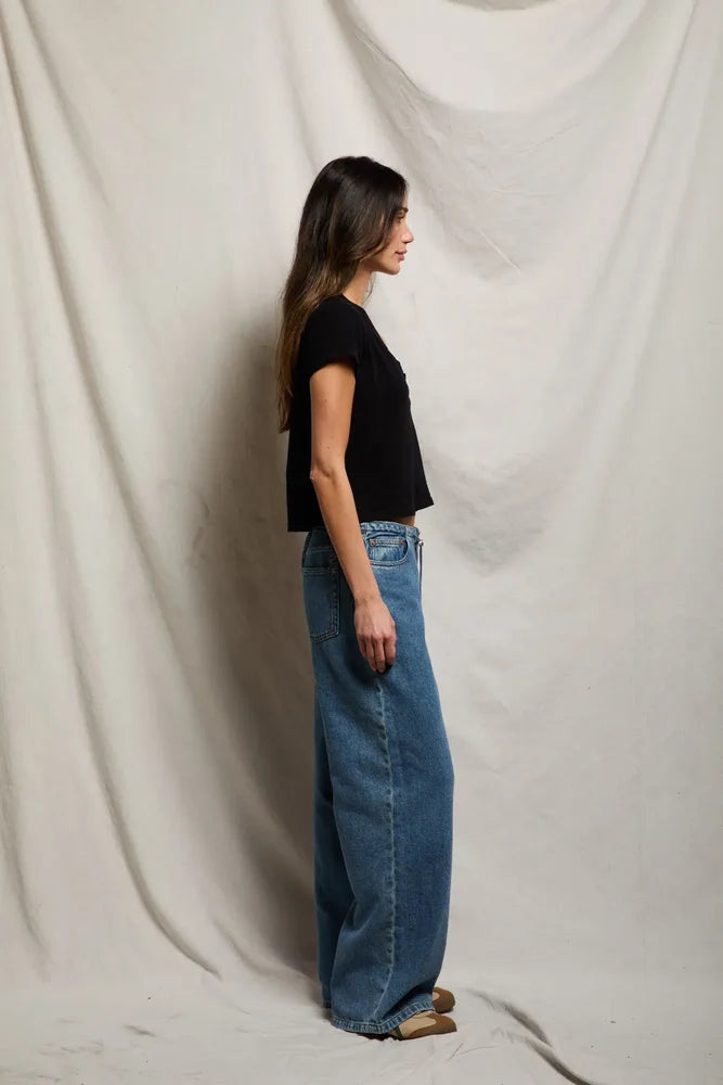 Alanis V Neck Tee