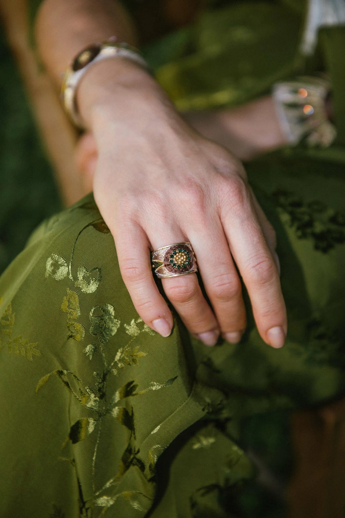 Apa Metal Ring Jewelry Nahua