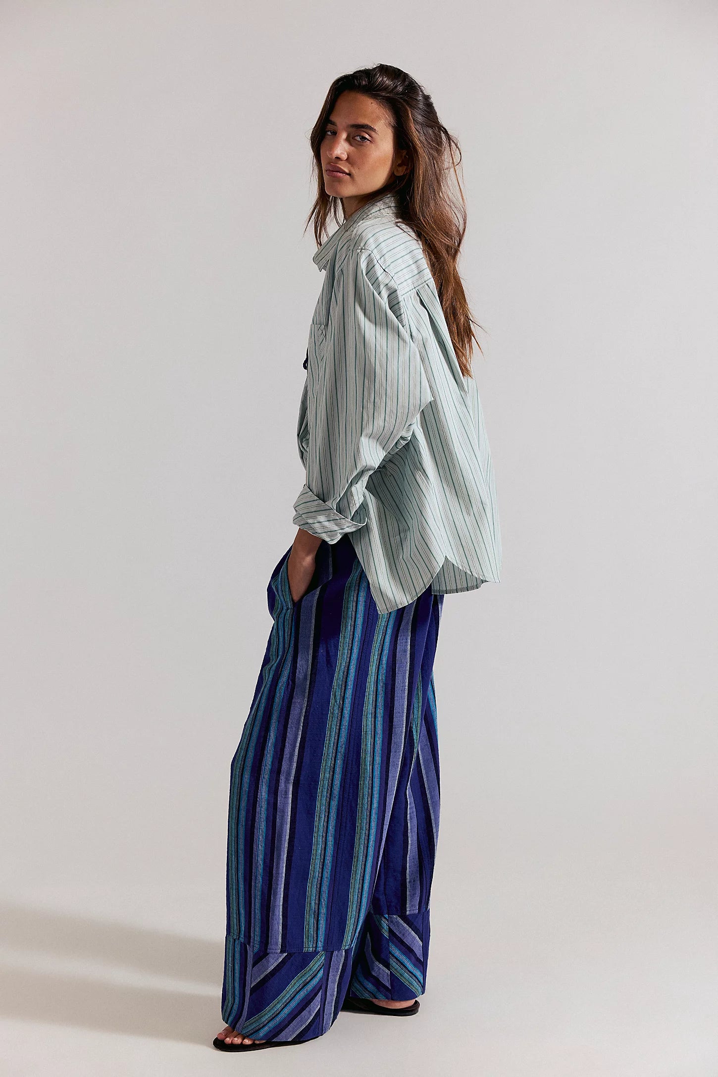 Days End Solar Linen Stripe - Navy Combo