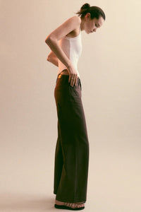 Jadyn - Bruna Bottoms Pistola