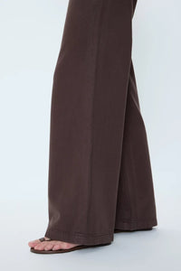 Jadyn - Bruna Bottoms Pistola