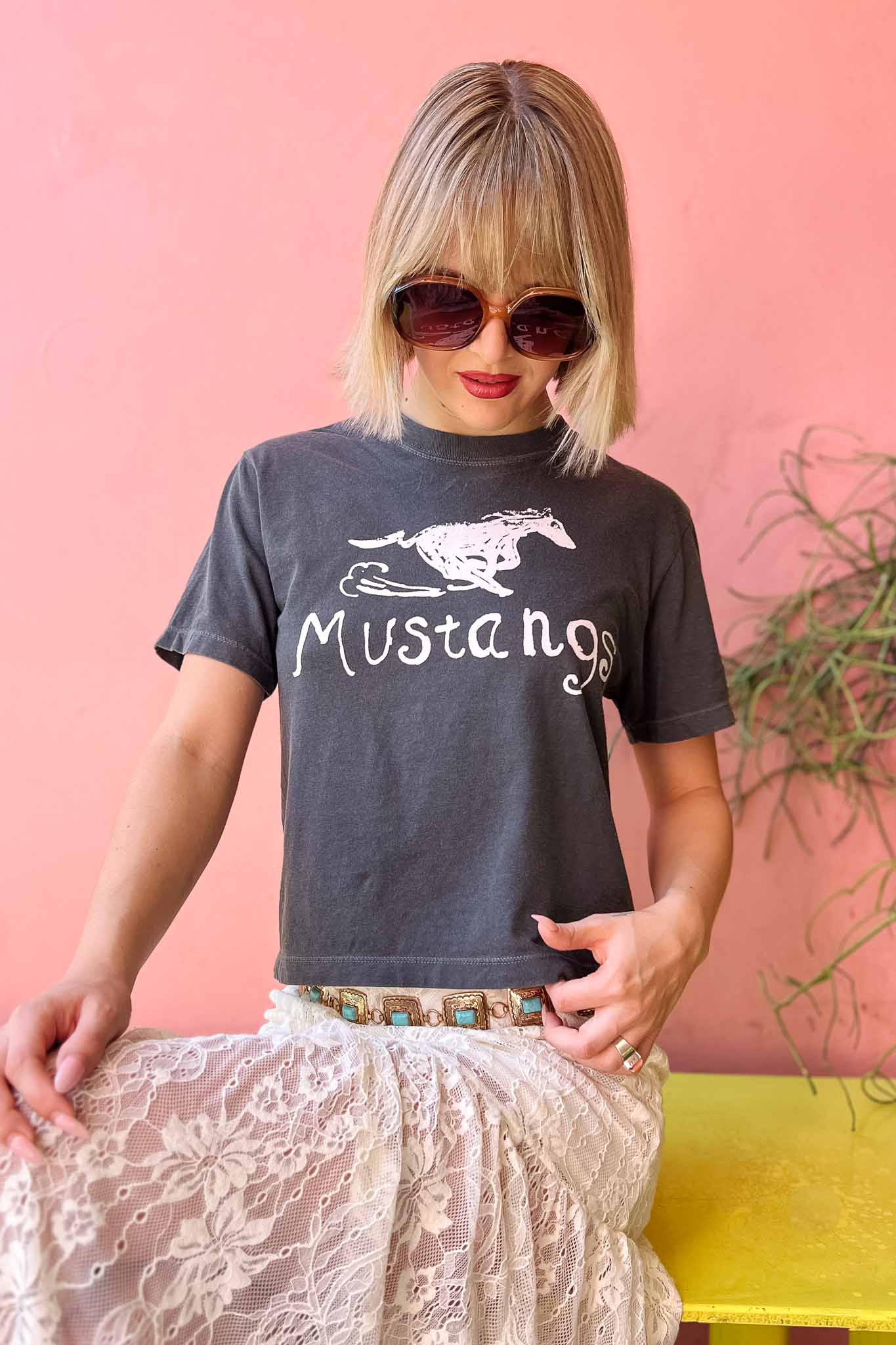 Mustangs Tee Tops The Canyon