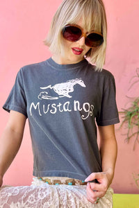 Mustangs Tee Tops The Canyon