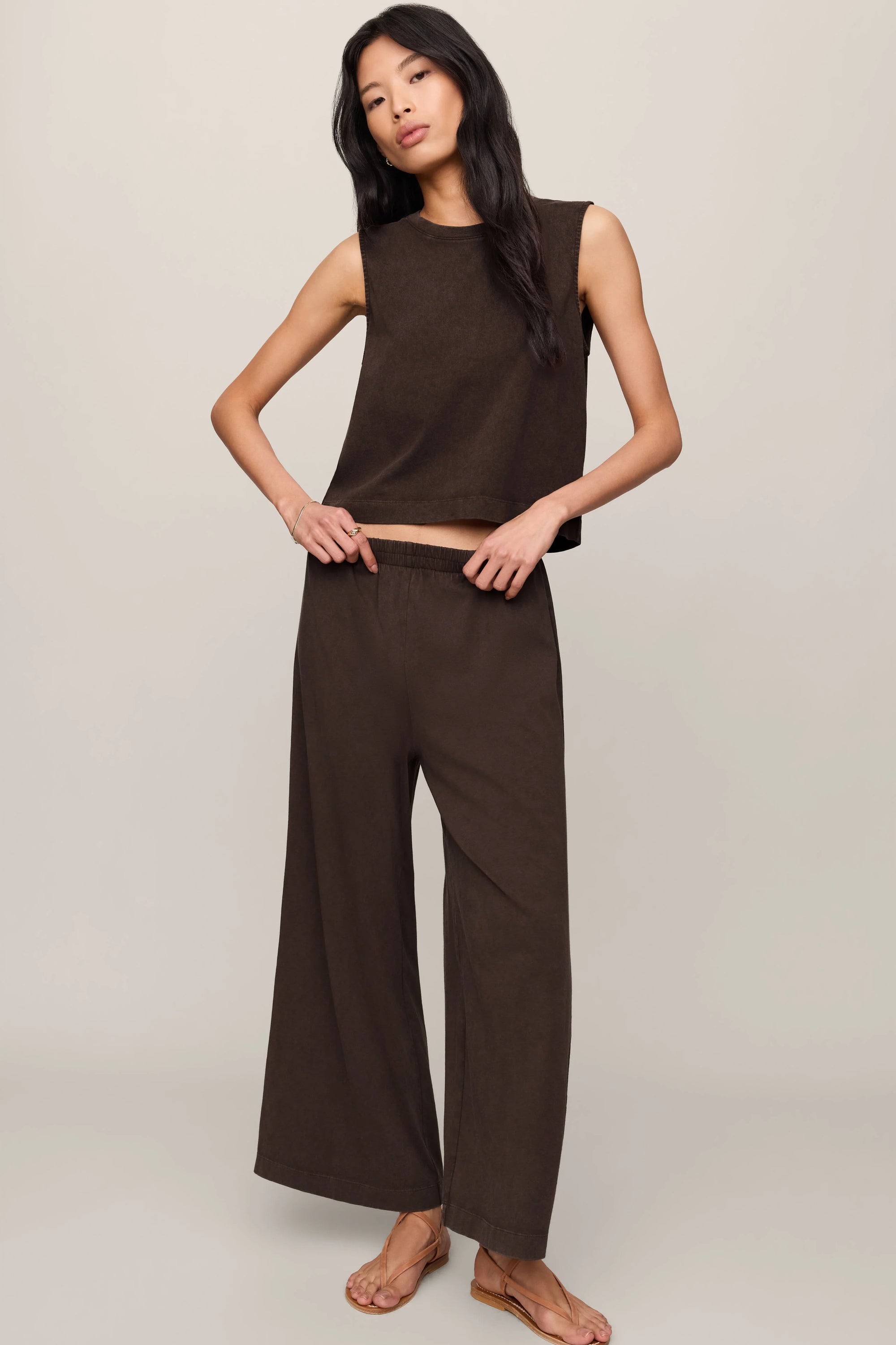 Sloane Jersey Muscle Tank - Dark Chocolate Tops Z Supply