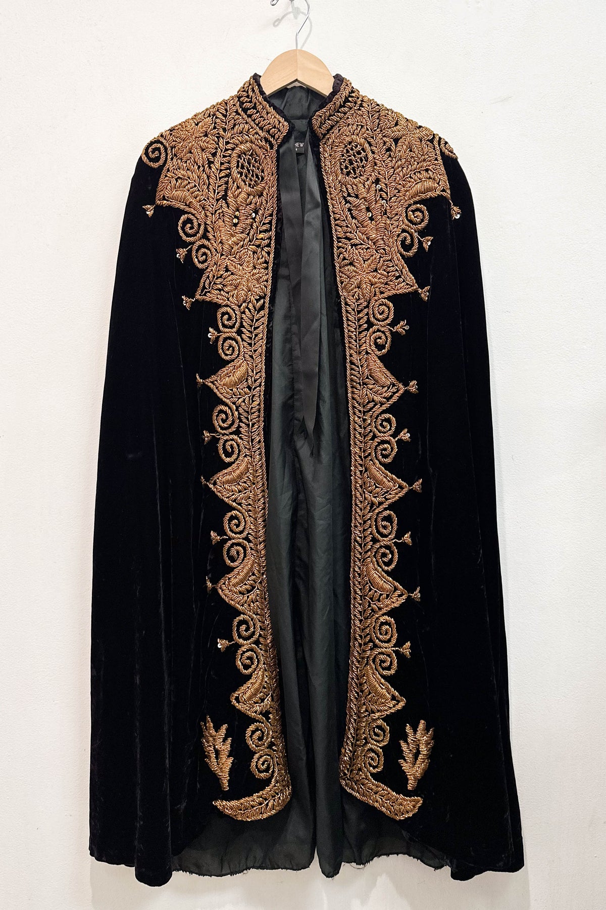 Vintage Magic Cape The Canyon