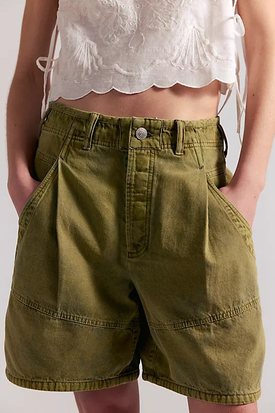 Wild Rebel Short