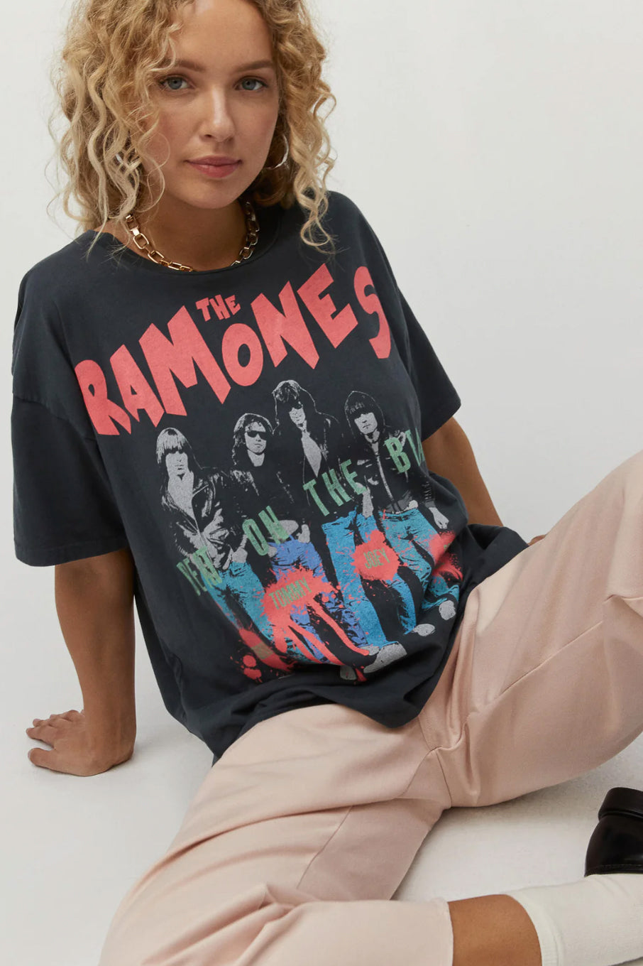 ægtemand Rede last The Ramones Beat On The Brat Merch Tee - The Canyon